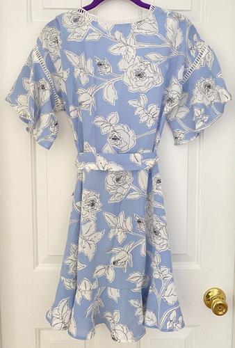 Moon River Vestito Donna Avvolgente Blu Bianco Nero Disegno Floreale Cintura Manica Corta S - Foto 2 di 10
