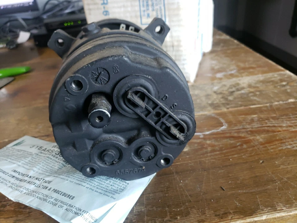 Compresor de aire acondicionado Four Seasons 57271 para Buick Skylark 1986-91 nuevo Foto 4 de 4