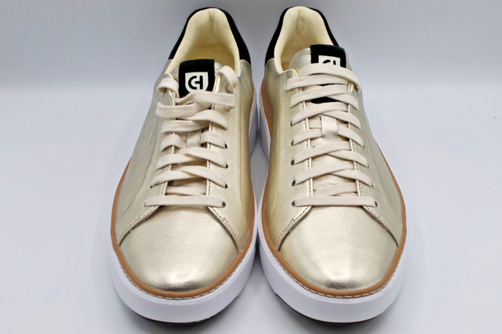 SAOLA Sneakers Cole Haan Grandseries donna 10B oro pelle metallizzata suola bianca