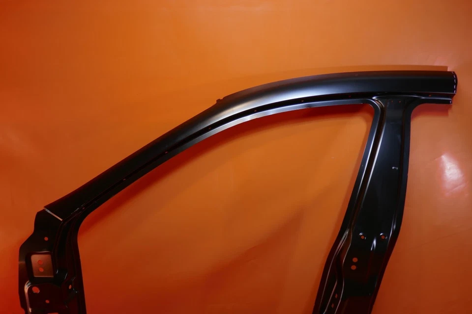 Pillar delantero izquierdo MASERATI GHIBLI 2014 2015 2016 2017 2018 2019 2020 OEM Foto 2 de 4