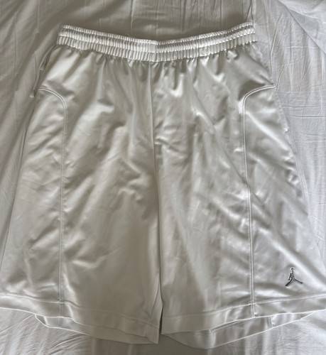 Jordan Basketball Shorts Size XL - Picture 2 of 4