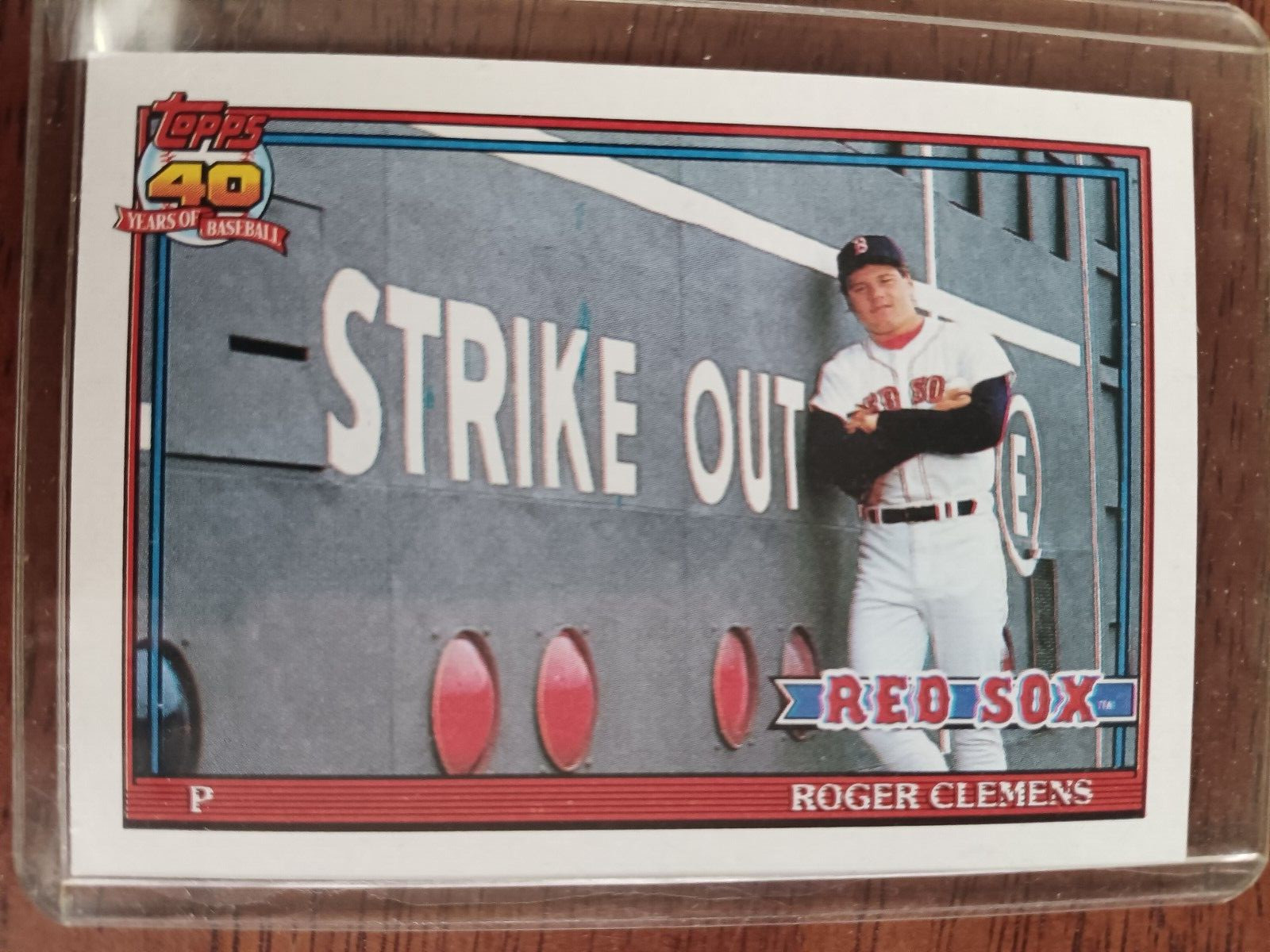 ROGER CLEMENS RED SOX "40 YEARS" 1991 TOPPS BASEBALL CARD #530