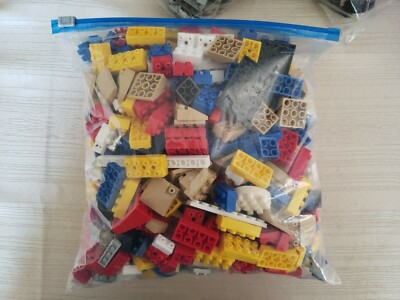 VINTAGE TORRO BUILDING Blocks 2 1/4 Pound Of Various Block Compatible To Legos E