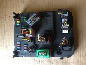 3dr 2004 peugeot 206 fuse box ebay Peugeot 206 Fuel Tank image is loading 3dr 2004 peugeot 206 fuse box