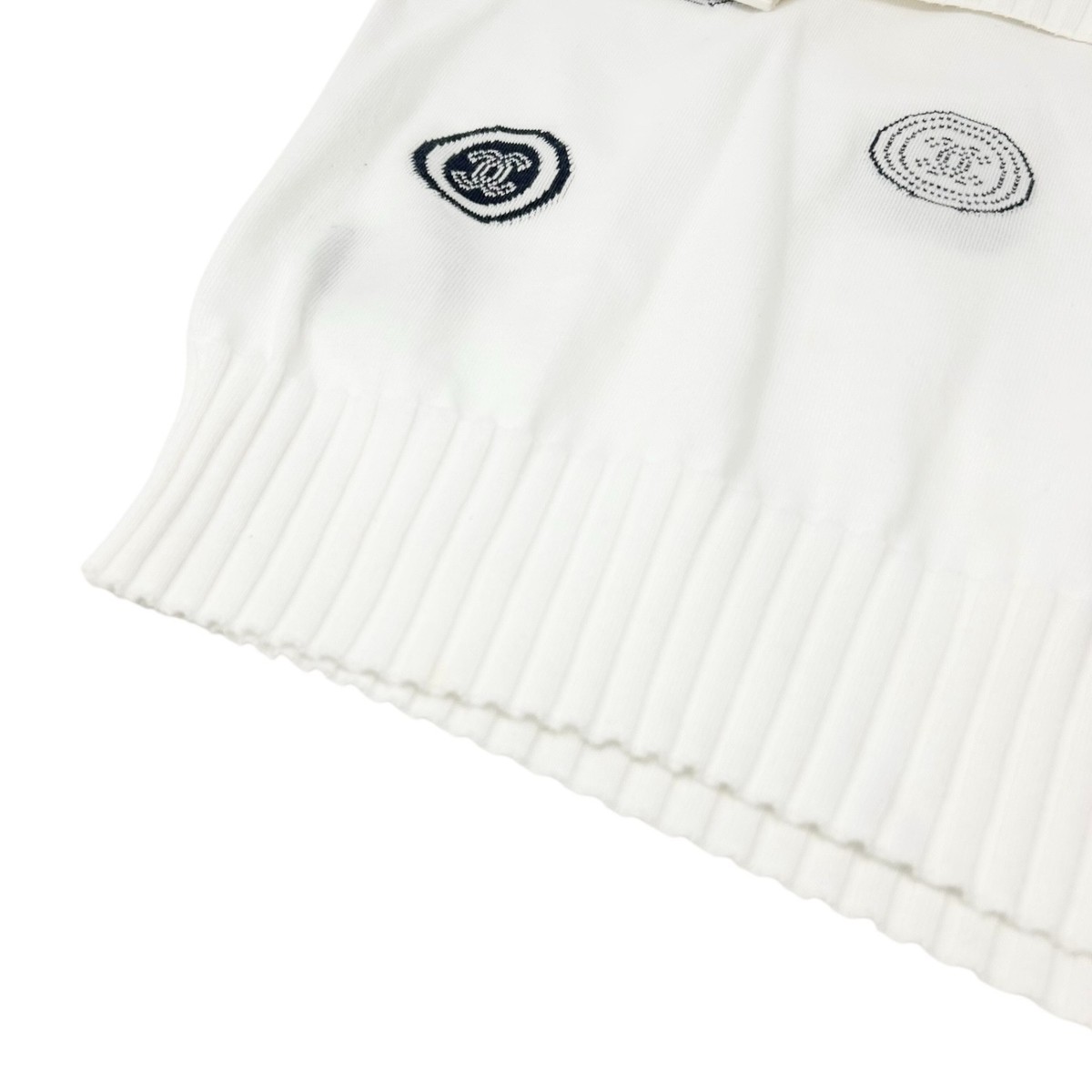 CHANEL Vintage 01P CC Logo T-shirt Top #34 White Blue Cotton Rib