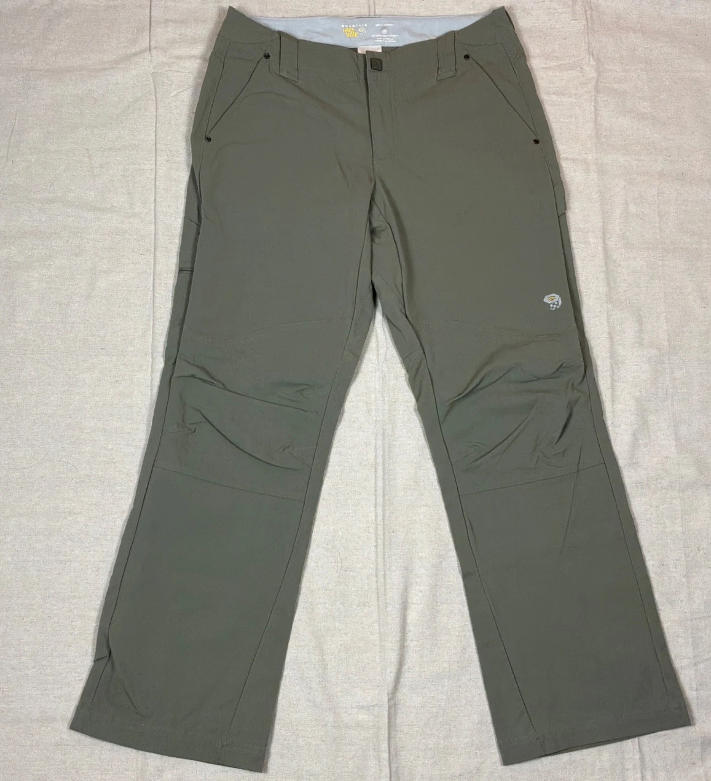 Mountain Hardwear Pants Mens 34x30 Green Softshell Hiking Stretch Zip Pocket
Opens in a new window o