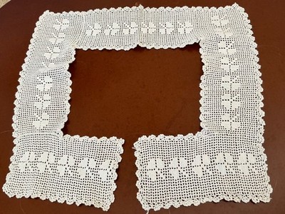 VTG Edwardian  Irish Hand Filet Crochet Collar with Shamrocks