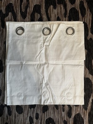 Sun Zero Lichtenberg 2-Pack  Blackout Curtain Panel 50 in X 84 in White Open Box