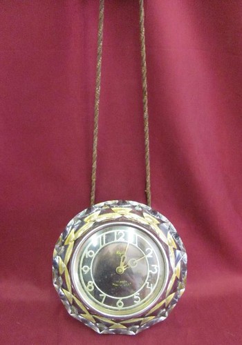 1960s VINTAGE LARGE RUSSIAN USSR CRYSTAL GLASS CLOCK MAJAK - Picture 2 of 11