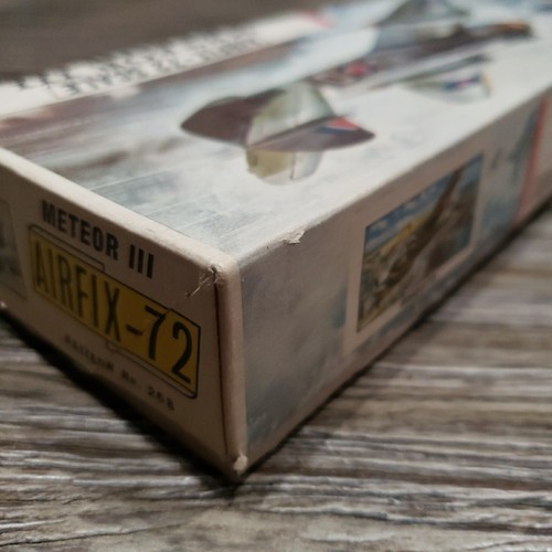 Airfix-72 Meteor III Model Kit No 268, With vintage Conversion Kit - Picture 5 of 17