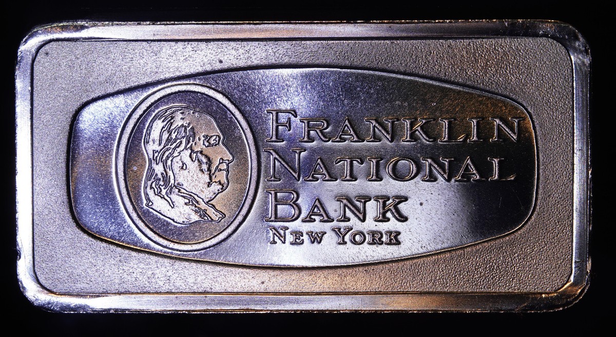 1970 Franklin National Bank New York Franklin Mint 2oz Silver art