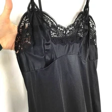 Vintage black nylon full slip lace trim small