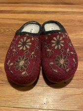 Taos Floral Embroidered Wool Clog Spain Hygge Cottagecore 37 EU Womens US 6.5-7