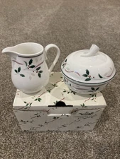 CHRISTOPHER STUART HOLIDAY SPLENDOR CREAM & SUGAR SET NEW IN BOX