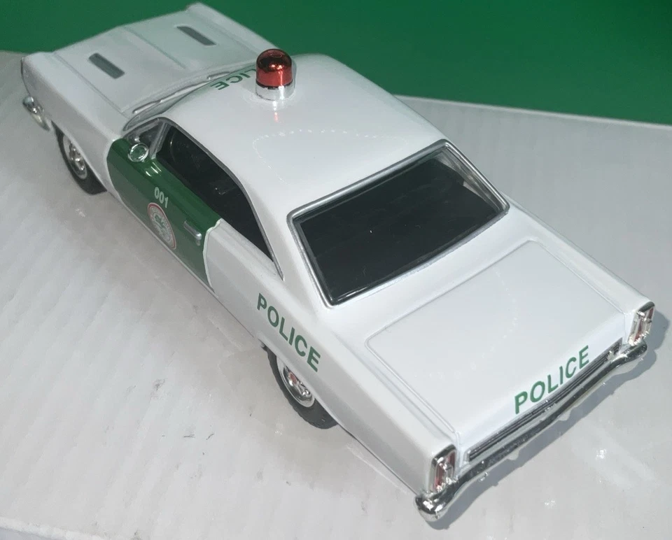 Matchbox Collectibles 1966 Ford Fairlane Miami Police Dept Cruiser NIB - Image 3 of 4