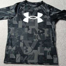 Kids Youth Large Under Armour Black and Gray Patterned Tee with white logo
