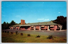 Atlantic Motel Ultra Modern Wethersfield Connecticut Postcard