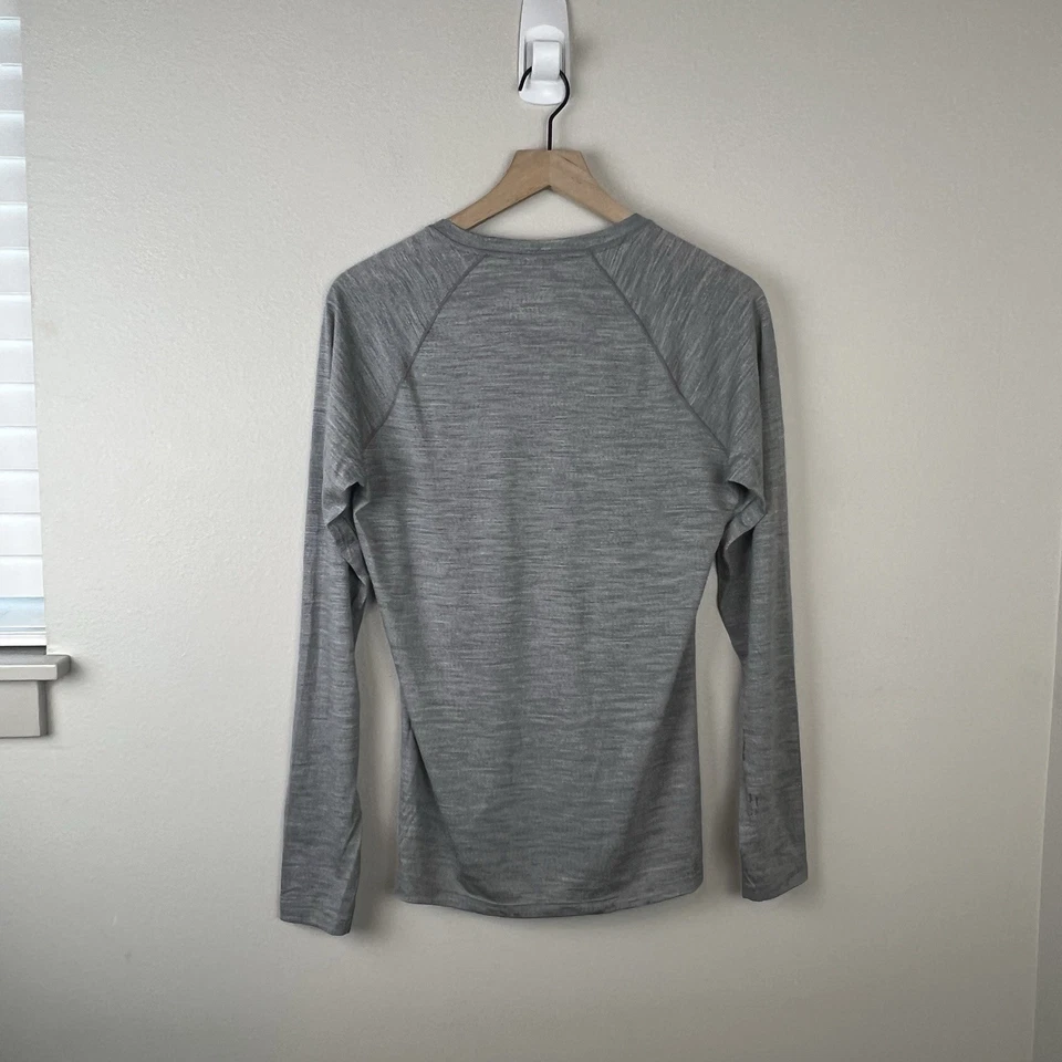 Smartwool 全新无标签经典保暖巴塞尔长袖女式 M 码 — 第 3/4 张图片