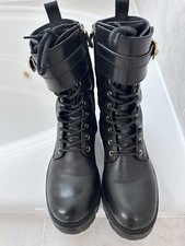 Botas de combate Versace Safety Pin para mujer con caja y bolsa para el polvo
