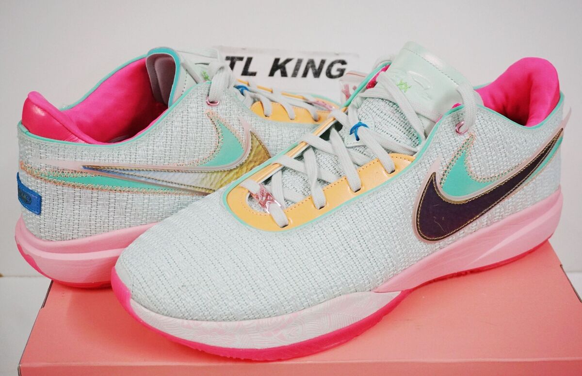 Nike LeBron 20 XX Time Machine James Basketball Limited Nike LeBron 20 XX Time Machine James Basketball Limited