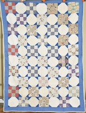 Beautiful Vintage 30's Nine Patch / Snowballs Antique Quilt, Nice Blue Accents 
