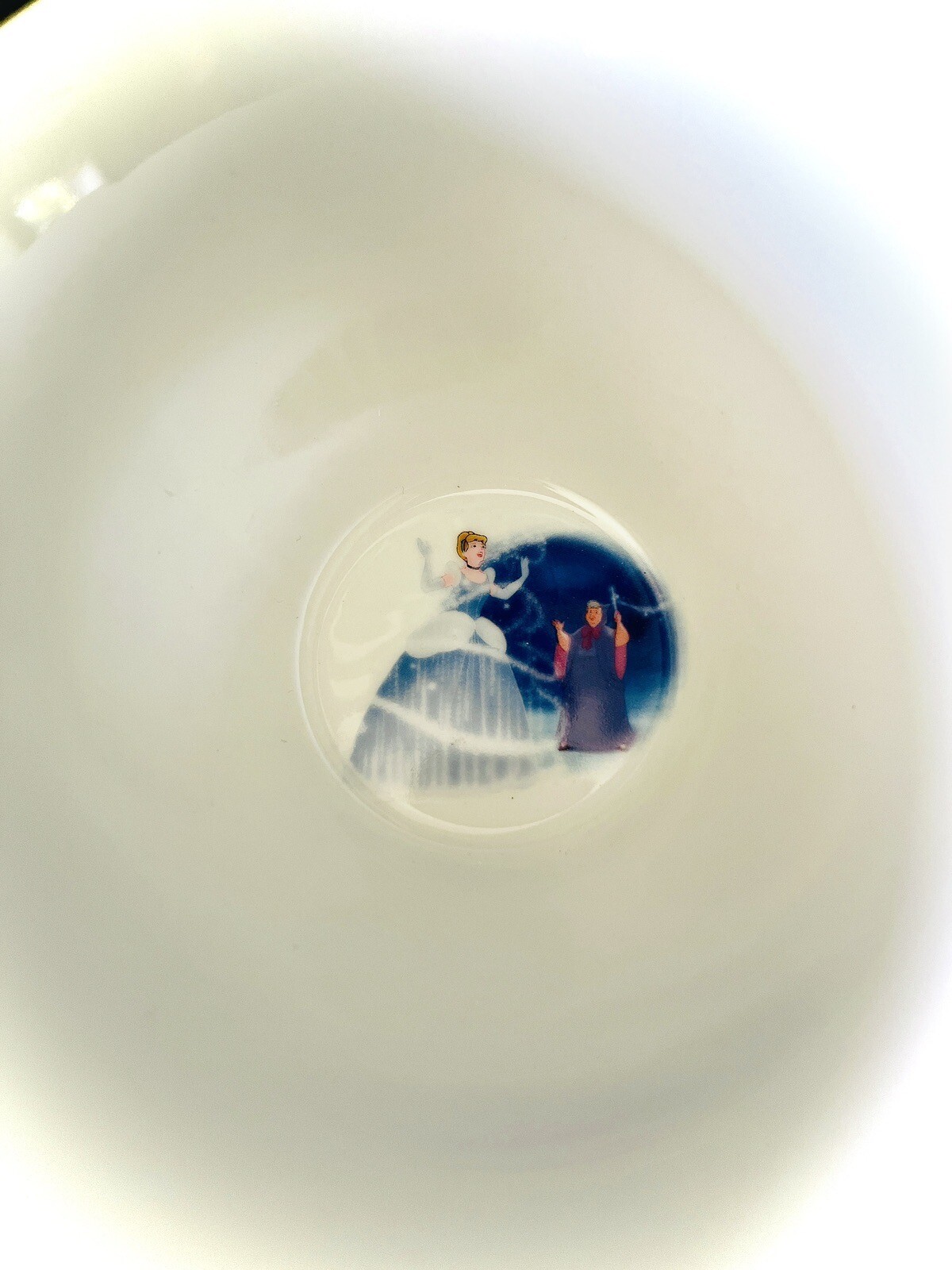 New 4 Pc Zrike DISNEY Princess CINDERELLA Coach 8”Plate Bowl Set Cute W