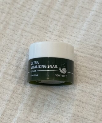 ULTRA VITALIZING SNAIL CREAM Dewy Tree .33 oz 10ml Mini Sample Travel Size