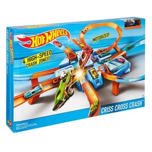 hot wheels criss cross crash set up