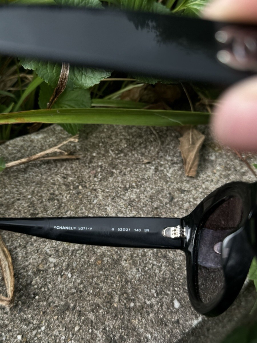 CHANEL Classic Butterfly Black Acetate Sunglasses 5371 Made CHANEL Classic Butterfly Black Acetate Sunglasses 5371 Made