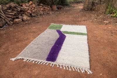 Handmade Moroccan Berber Rug - Wool Beni Ourain Carpet - Soft Plush Grid Design