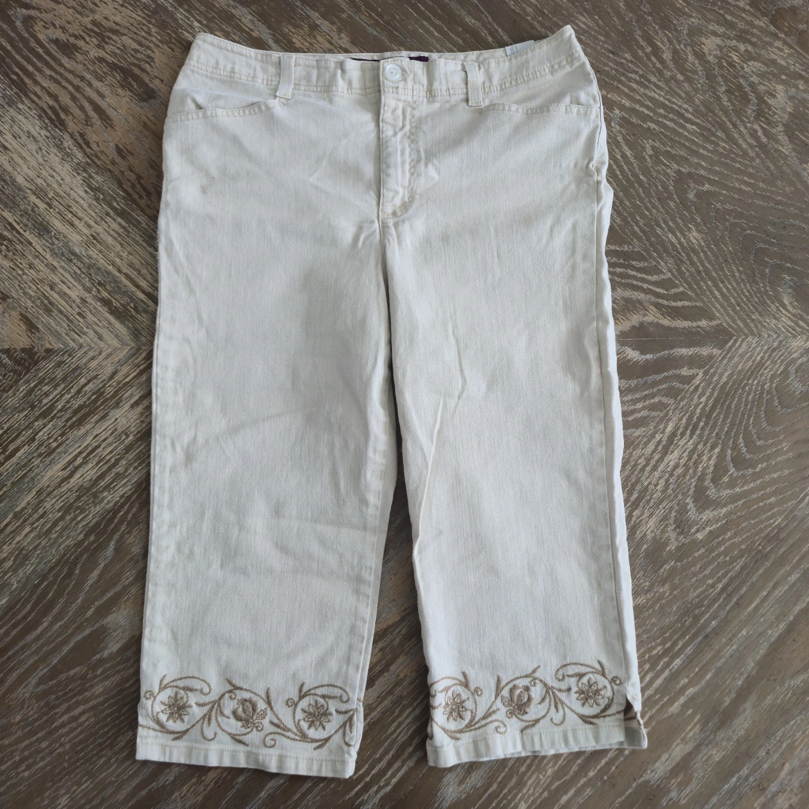 Gloria Vanderbilt Petite 10P Embroidered Capri Pants Beige Stretch Cotton
