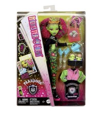 Monster High Fearbook Venus McFlytrap JDR59 Fashion Doll  & Accessories🆕