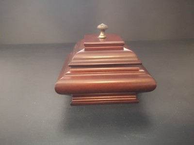 Bombay Company Wind Up Musical Ring/Jewelry Box Made in Taiwan Dark Wood Hinged