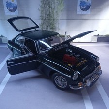 AUTOart 1/18 MGB GT Coupe Mk II Model Car Green JUNK