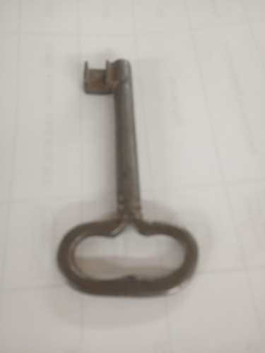 Large Key French Or Italian | eBay