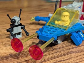 LEGO Space: Xenon X-Craft (6872), 100% complete, manual, damaged box