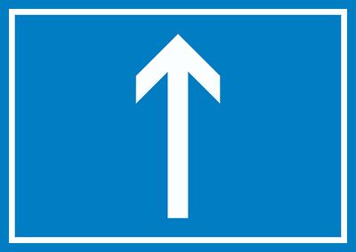 Richtungspfeil hoch Schild waagerecht weiss blau Pfeil