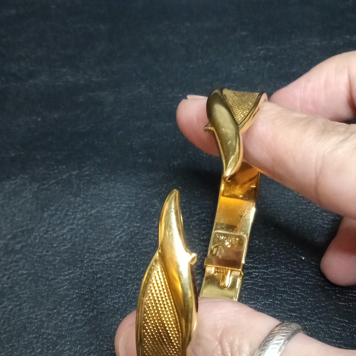 Vintage Signed MONET Hinged Bracelet Polished And Textured