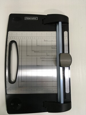 Fiskars 12 Inch Rotary Precision Paper Trimmer