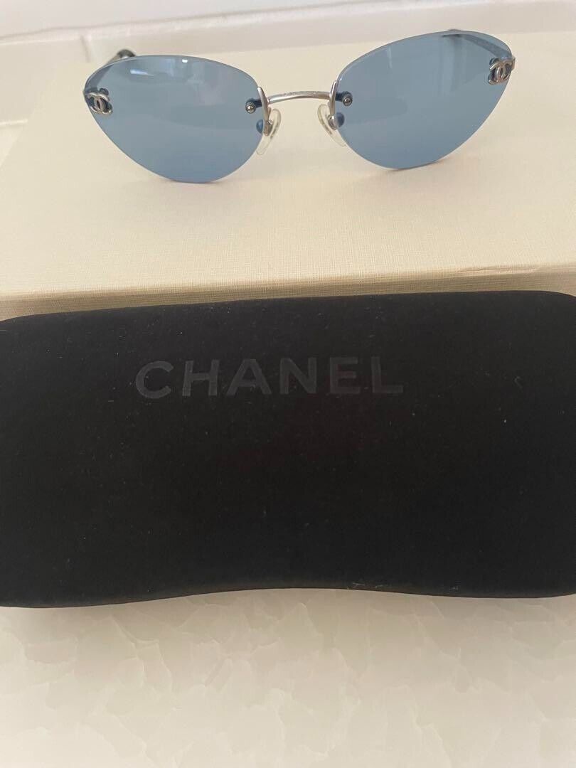 Chanel 4003 sunglasses rimless CoCo mark blue lens ladies Chanel 4003 sunglasses rimless CoCo mark blue lens ladies