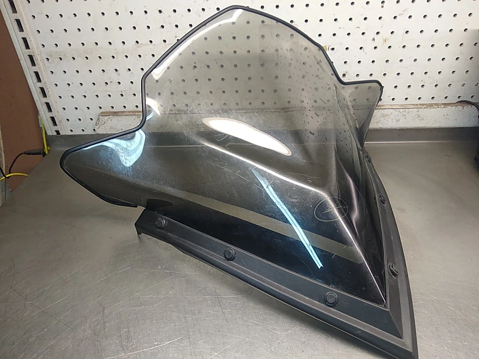 Polaris Pro RMK Switchback Rush 2012-2019 Windshield Mid Smoke 25022601 - Image 3 of 4