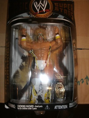 WWE ULTIMATE WARRIOR CLASSIC SUPERSTARS FIGURE  