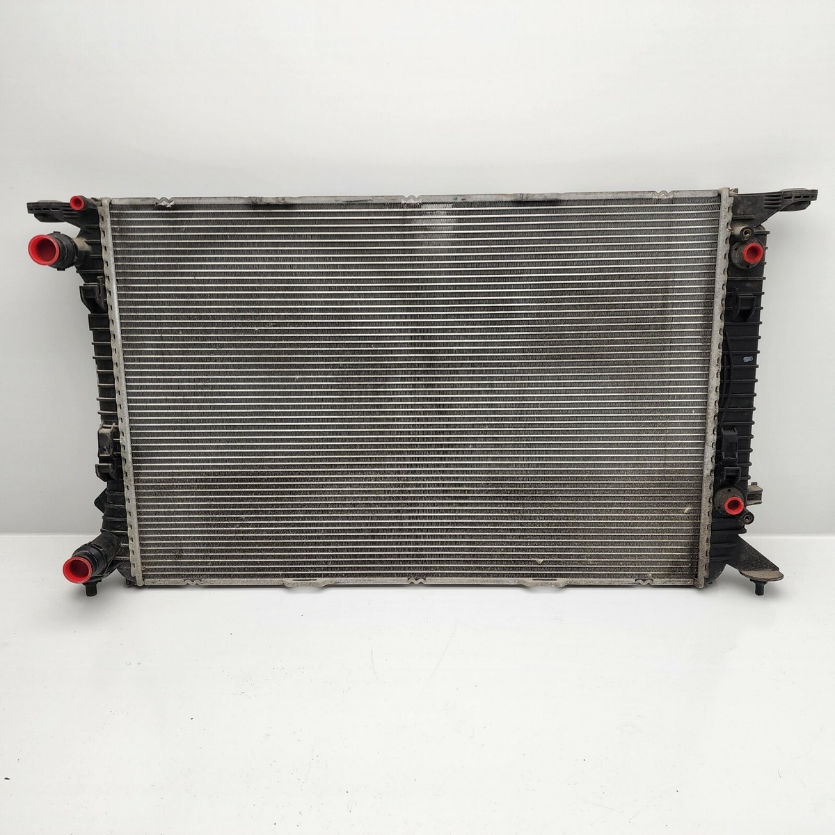 2009 2010 2011 2012 2013-2016 AUDI A4 A5 2.0T Engine Cooling