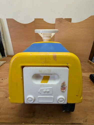 Vintage Fisher-Price Ride-On School Bus 983 With Driver Figure 1983 Millennial - Picture 5 of 9