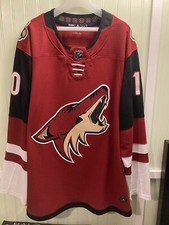 Arizona Coyotes Adidas NHL Jersey Size 54 Signed (Duclair 10)