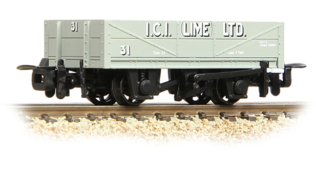 Bachmann 009/OO9 - 393-152 RNAD Rebuilt Open Wagon 'ICI Buxton Lime'
