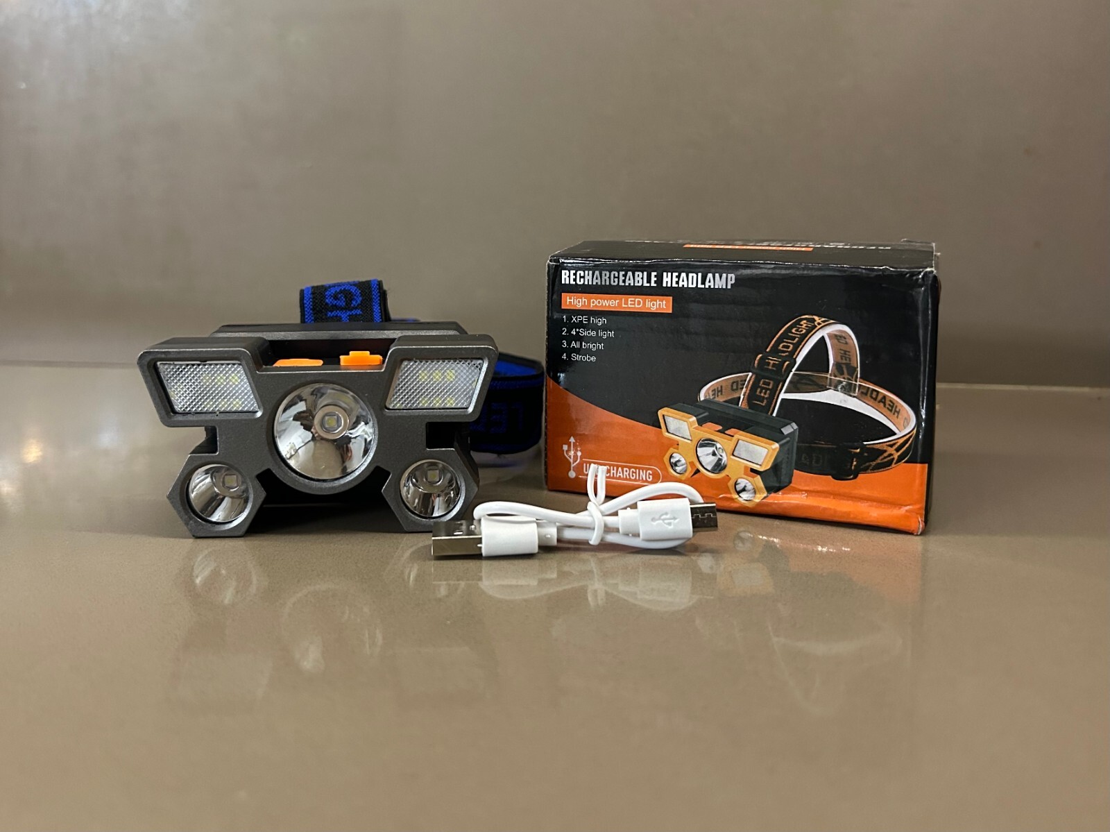 Linterna de cabeza con excelente calidad, 4 posiciones de luz diferentes