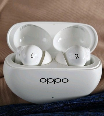 OPPO Enco Air4 Pro ANC Kopfhörer Weiß 