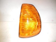 Clignotant Mercedes 200