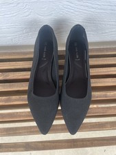 Anne Klein iFlex Women's Black Pointed Toe Knit Flats size 9